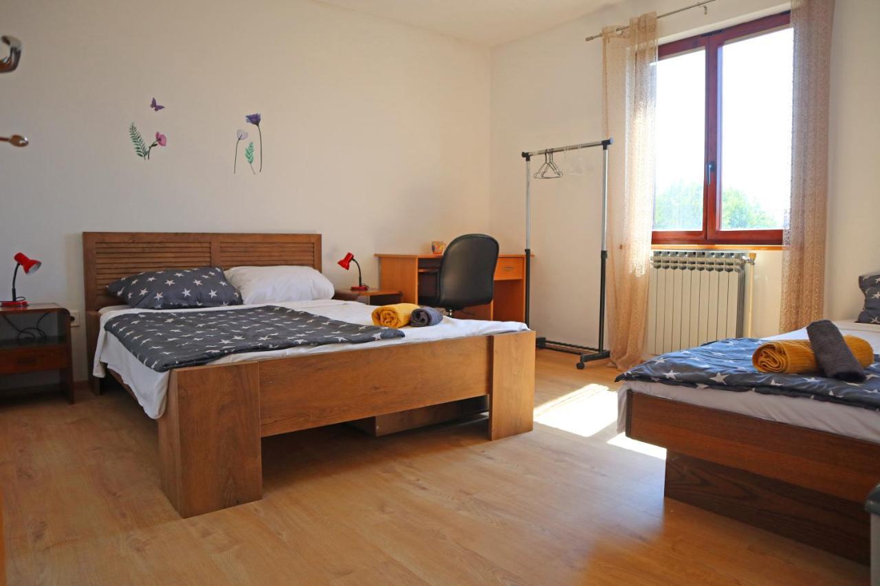 Апартаменти Apartman Slavko Tar-Vabriga Екстер'єр фото